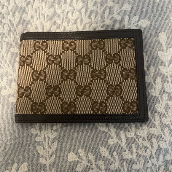 Mens Gucci wallet - Picture 2 of 6